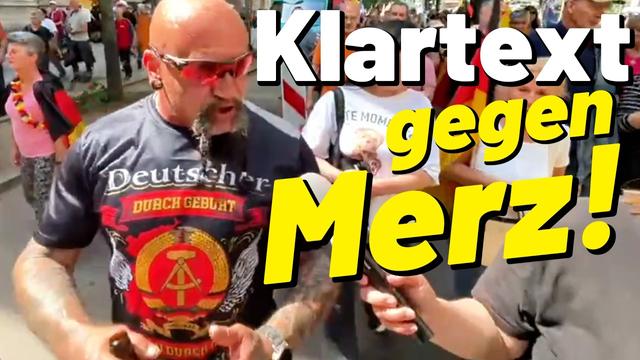 KLARTEXT gegen MERZ! "Black-Rock-Kasperle!" Projekt M1llion Demo Berlin für Rücktritt der Regierung