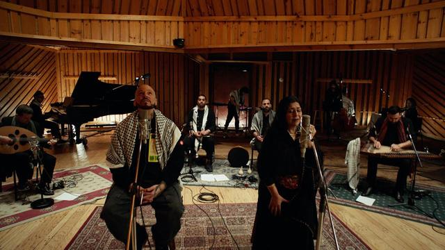 Residente, Amal Murkus - Bajo los escombros (Live Session)