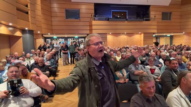 Ulrich Siegmund AfD Bürgerdialog & Antifa Gegendemo Salzwedel 8.4.26