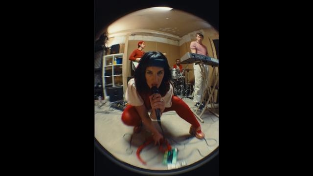 MOLLYS NOT A FRIEND (in the garage) - ill peach