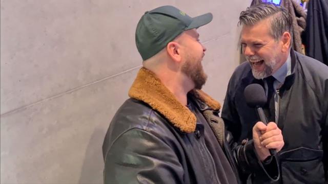 Ken Jebsen: „Wer mit der deutschen Flagge Probleme hat, soll das Land verlassen!“