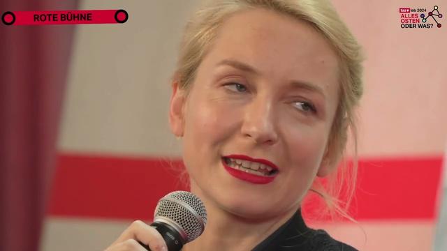 taz lab 2024: Sozialismus damals und morgen mit Ilko-Sascha Kowalczuk und Ines Schwerdtner
