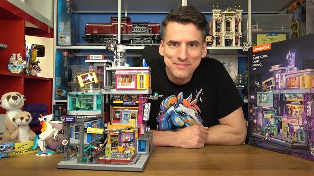 Die beste Serie aktuell? Die Cyberpunk-Welt wächst weiter: Lumibricks® 9095 Spielhalle
