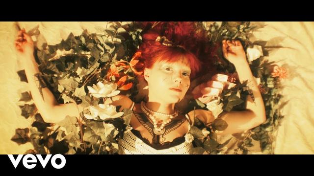 Stoned Statues - Knock Knock