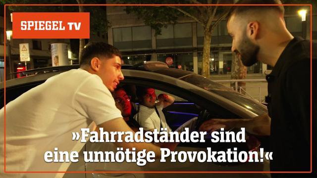 Gaspedal statt Fahrradpedal: Die Partei »Schützt die Autos« | SPIEGEL TV