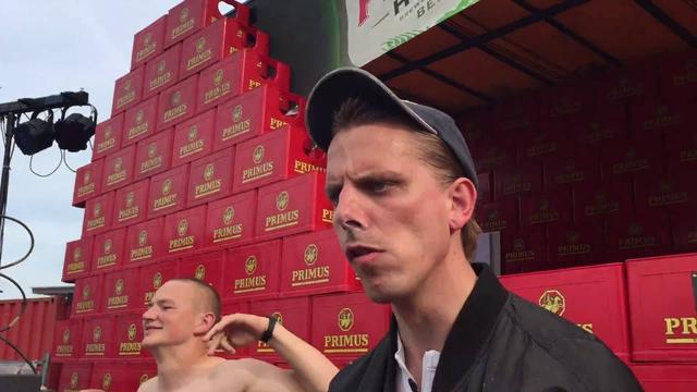 Hardcore Raver in tears after losing epic dancebattle