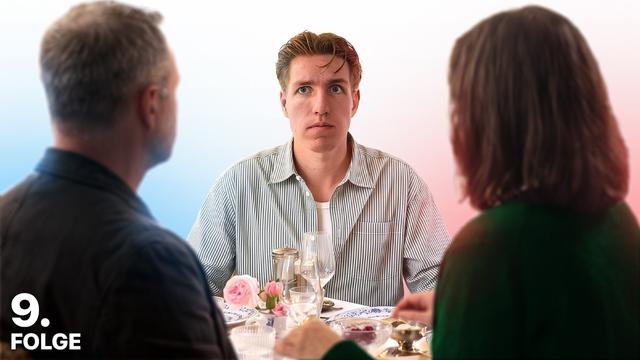 Er ist der EINZIGE AfD-Wähler in seiner Familie… 😳