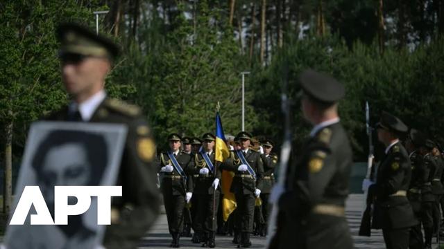 Ukraine Reburies Nationalist Leader Andriy Melnyk as Debate Over Historical Legacy Continues | APT