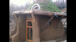 Cob building for homeless